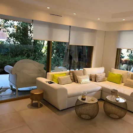 Luxe Center 6pers 300m2 Privare Garden Appartement